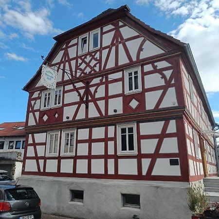 Apartments & Moeblierte Zimmer In Kahl Am Main, Kontaktloser Self Check-In, W-Lan, Schreibtisch, Duschbad, Kuechenzeile, Pkw-Plaetze Екстер'єр фото