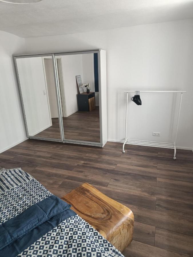 Apartments & Moeblierte Zimmer In Kahl Am Main, Kontaktloser Self Check-In, W-Lan, Schreibtisch, Duschbad, Kuechenzeile, Pkw-Plaetze Екстер'єр фото
