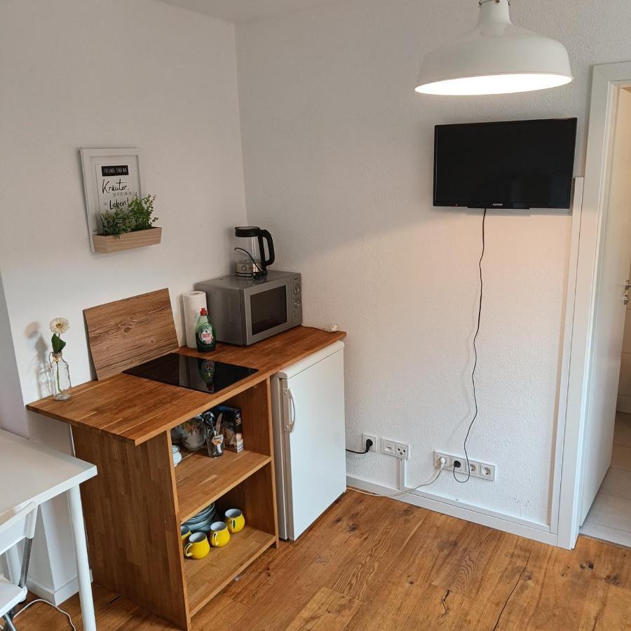 Apartments & Moeblierte Zimmer In Kahl Am Main, Kontaktloser Self Check-In, W-Lan, Schreibtisch, Duschbad, Kuechenzeile, Pkw-Plaetze Екстер'єр фото