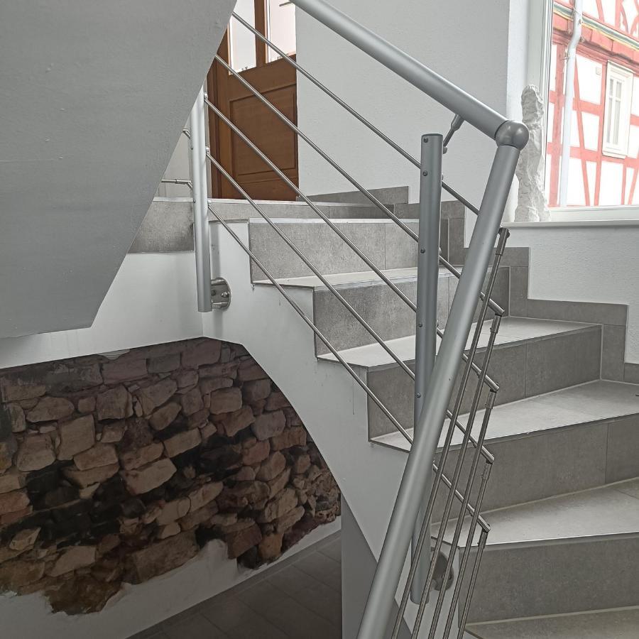 Apartments & Moeblierte Zimmer In Kahl Am Main, Kontaktloser Self Check-In, W-Lan, Schreibtisch, Duschbad, Kuechenzeile, Pkw-Plaetze Екстер'єр фото