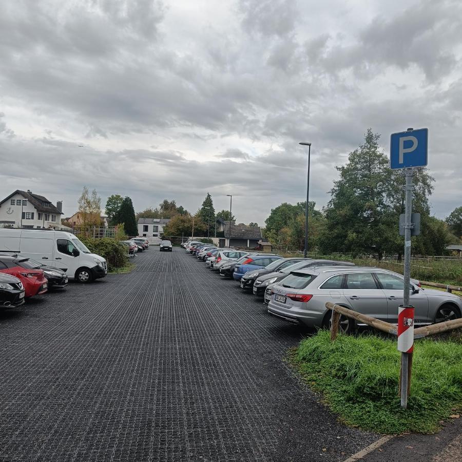 Apartments & Moeblierte Zimmer In Kahl Am Main, Kontaktloser Self Check-In, W-Lan, Schreibtisch, Duschbad, Kuechenzeile, Pkw-Plaetze Екстер'єр фото