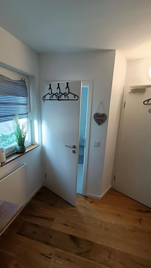 Apartments & Moeblierte Zimmer In Kahl Am Main, Kontaktloser Self Check-In, W-Lan, Schreibtisch, Duschbad, Kuechenzeile, Pkw-Plaetze Екстер'єр фото