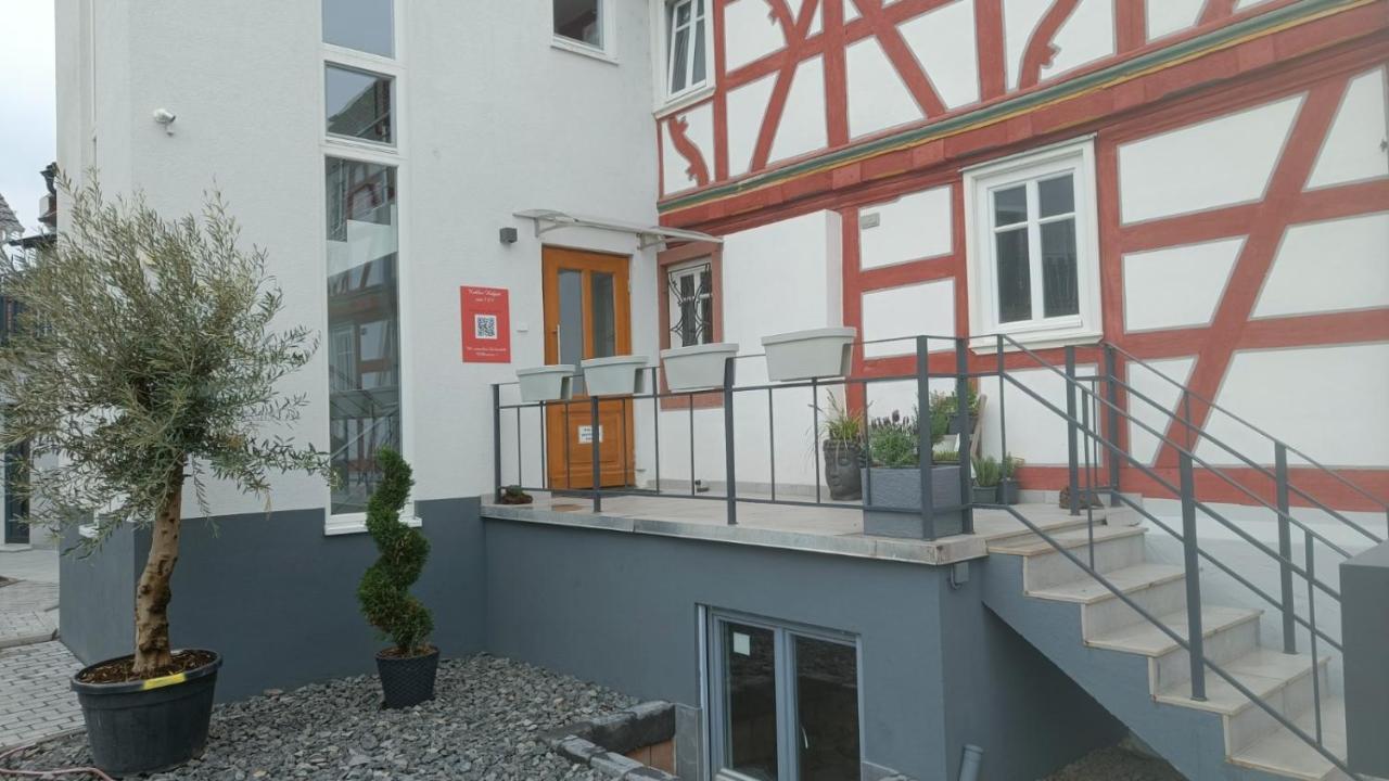Apartments & Moeblierte Zimmer In Kahl Am Main, Kontaktloser Self Check-In, W-Lan, Schreibtisch, Duschbad, Kuechenzeile, Pkw-Plaetze Екстер'єр фото