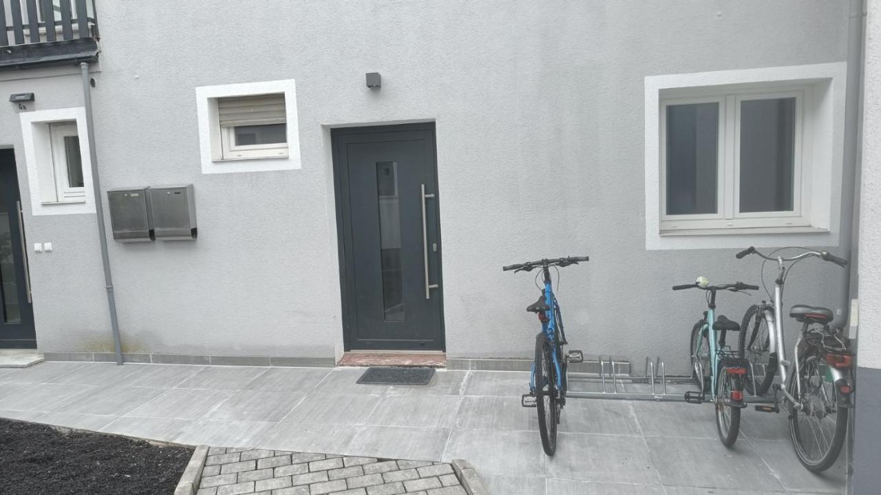 Apartments & Moeblierte Zimmer In Kahl Am Main, Kontaktloser Self Check-In, W-Lan, Schreibtisch, Duschbad, Kuechenzeile, Pkw-Plaetze Екстер'єр фото