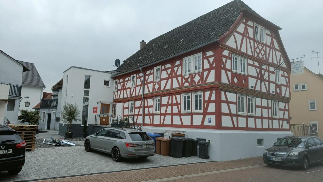 Apartments & Moeblierte Zimmer In Kahl Am Main, Kontaktloser Self Check-In, W-Lan, Schreibtisch, Duschbad, Kuechenzeile, Pkw-Plaetze Екстер'єр фото